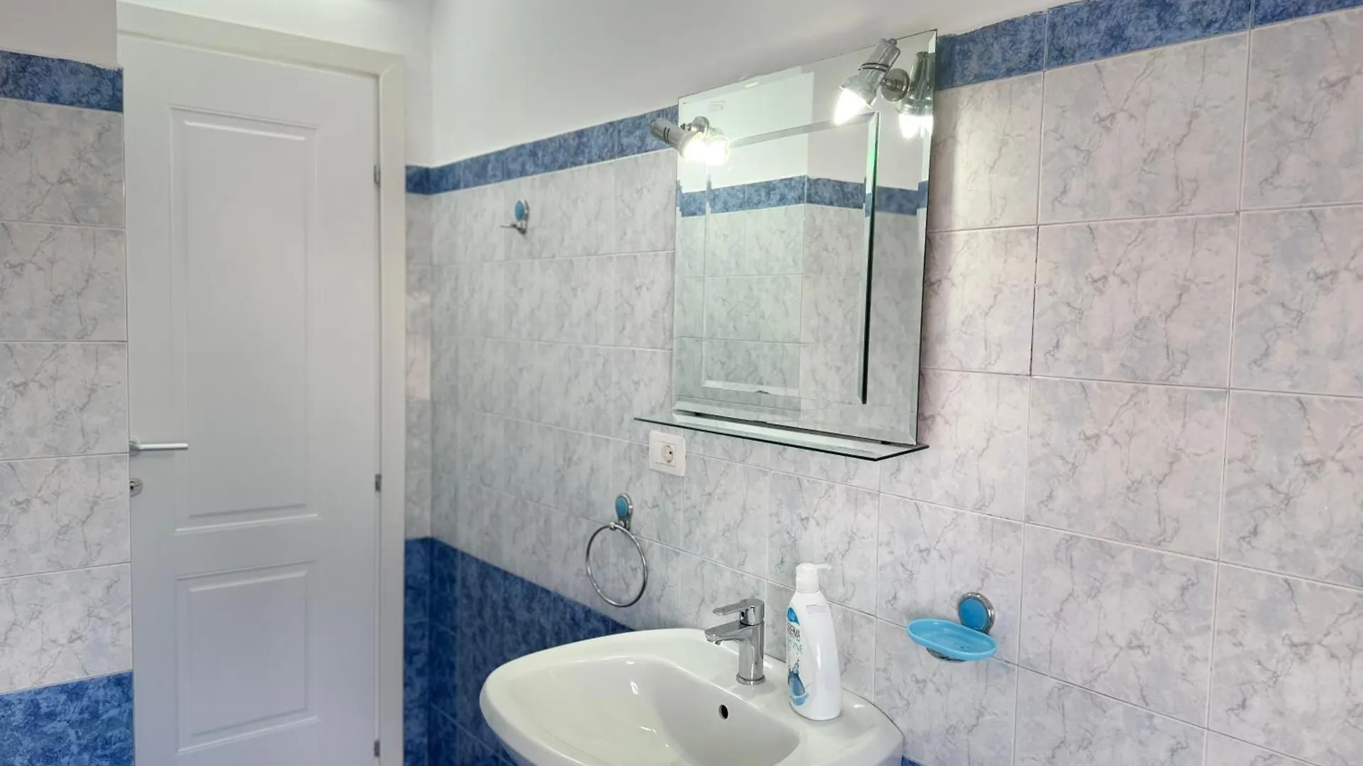 Golden Dublex Tirana Apartment